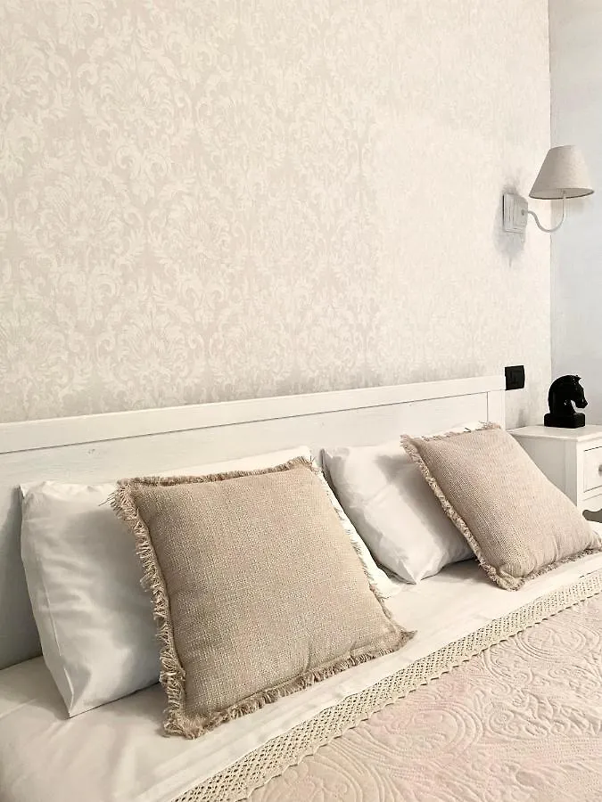 Lg Lake - Boutique Apartments And Rooms - Brienno 0*,