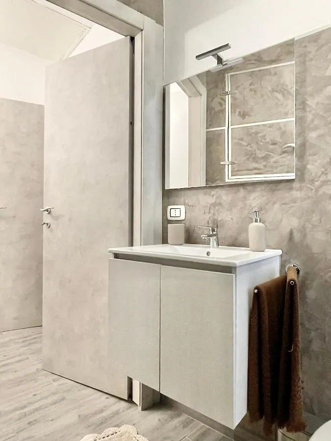 Lg Lake - Boutique Apartments And Rooms - Brienno 意大利